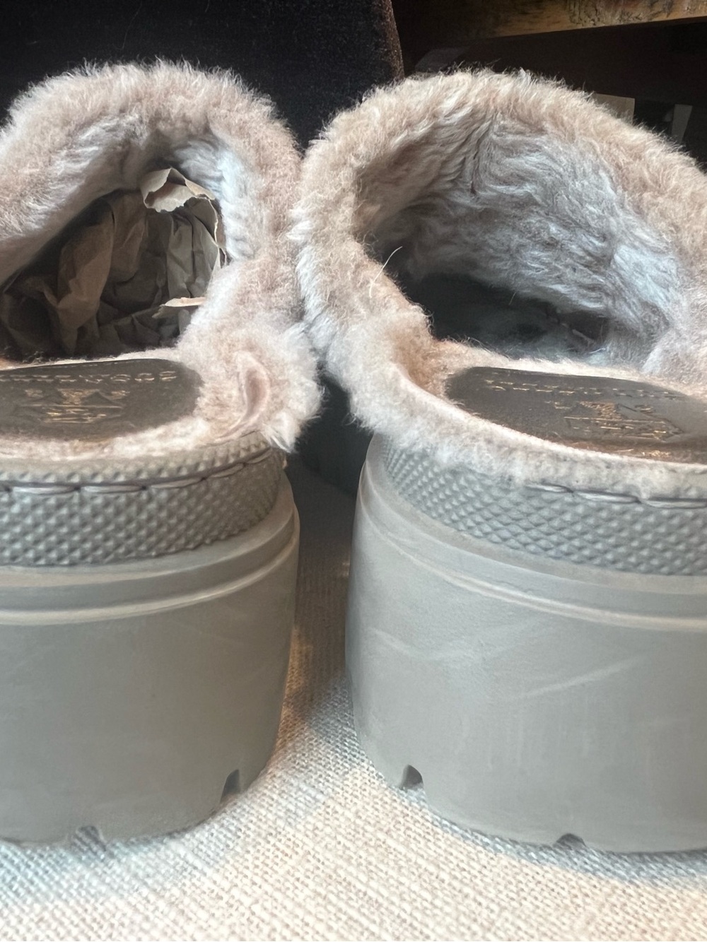 Brunello Cucinelli Metallic Fur lined women’s clogs size 37.5 - Picture 8 of 10